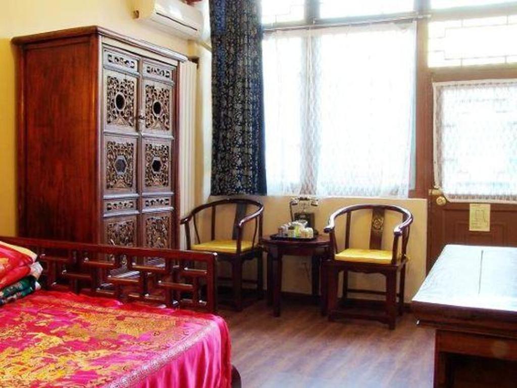 Beijing Double Happiness Courtyard Hotel Exterior photo