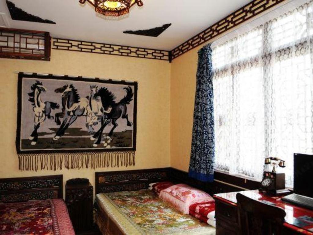 Beijing Double Happiness Courtyard Hotel Exterior photo